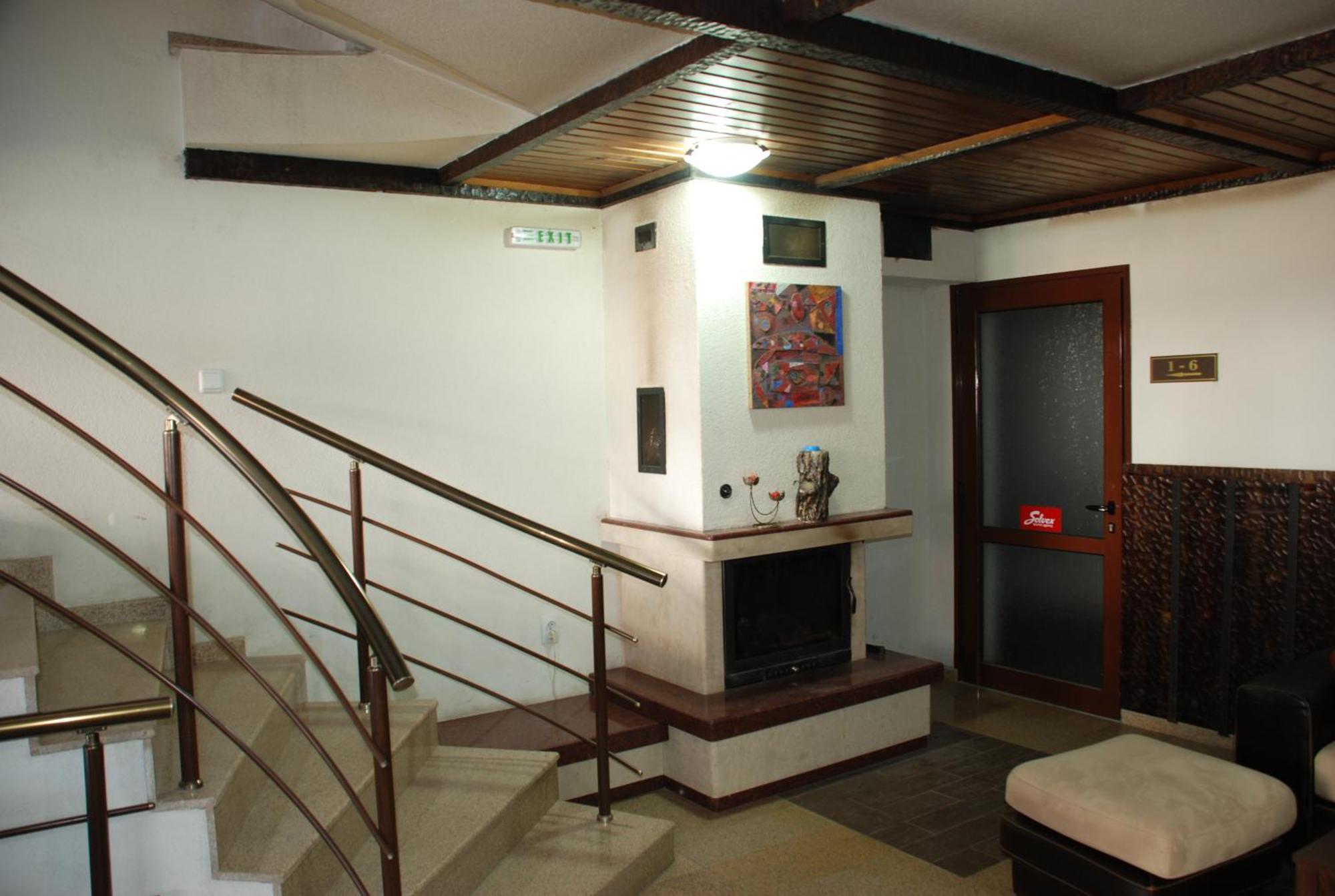 Apart Hotel Comfort Bansko Esterno foto